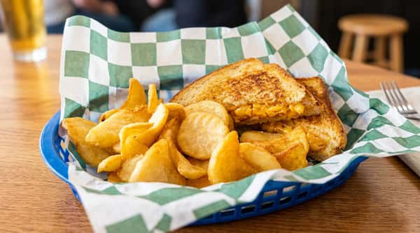 grilled-cheese-fries