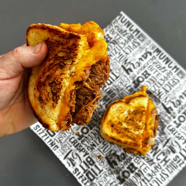 PULLED PORK GRILLED CHEESE