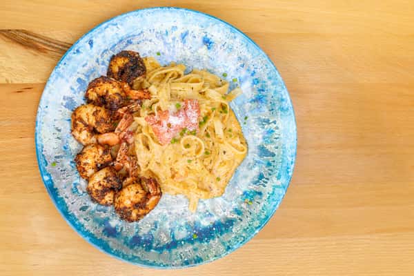 Creamy Cajun Pasta (V)