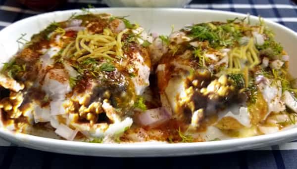 194. Aloo Tikki Chaat