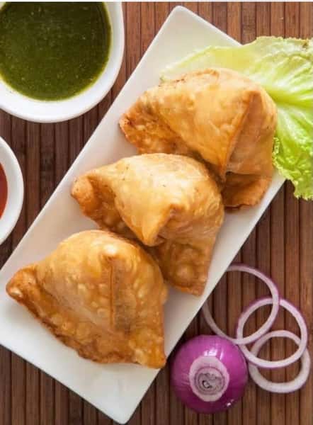 5. Vegetable Somosa