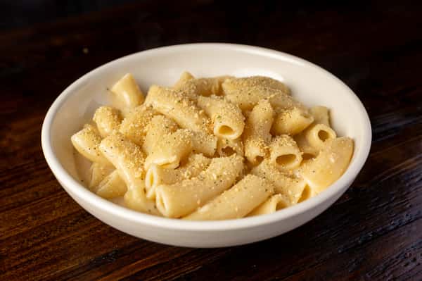 5 cheese blend, infused O'Haras Irish Red Ale, Deanos rigatoni, parmesan breadcrumbs