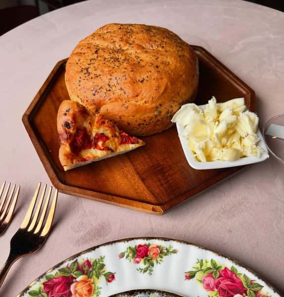 Focaccia Wheels with butter