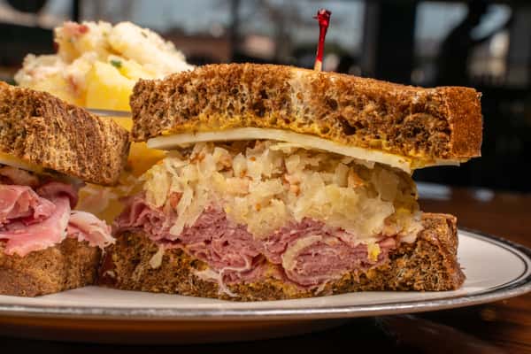 Hot Reuben