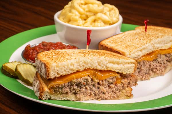 Classic Meatloaf Sandwich