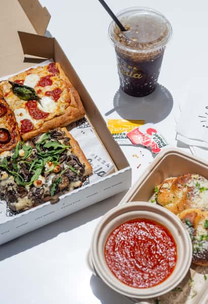 2 + 1 LUNCH COMBO
