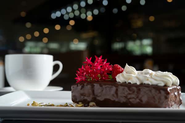 Pistachio Bar