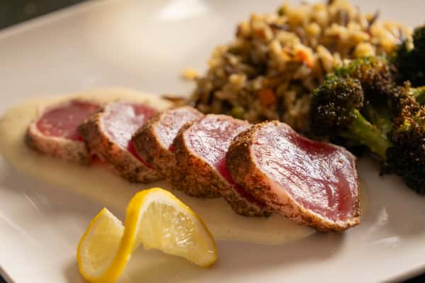 Tuna Au Poivre