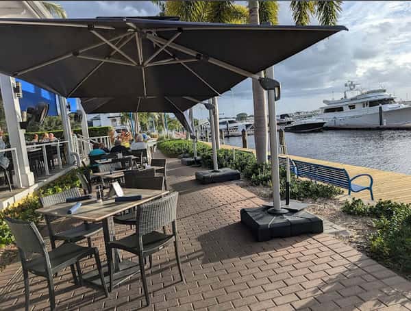 lower deck new lunch