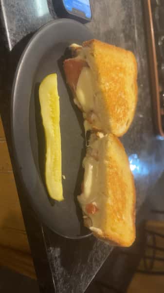 GRILLED CHEESE