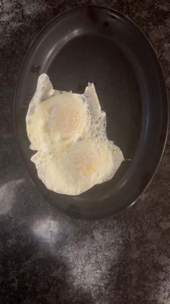 2 EGGS
