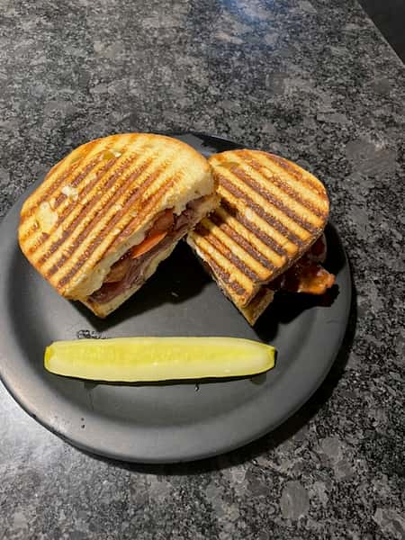 BBQ ROAST BEEF CLUB