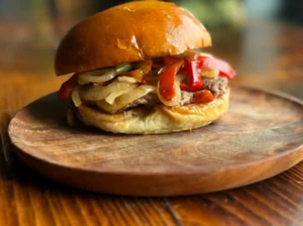 Jr onion and peppers burger (Barts classic burger)