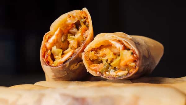 Soya Desi Chicken Wrap w/ Salad (vegan)
