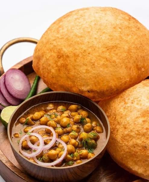 Cholay Bhature (2) Vegan