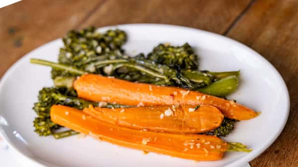 Seasonal fresh vegetables