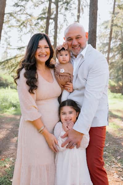 Family and owners of Delizie Ristorante