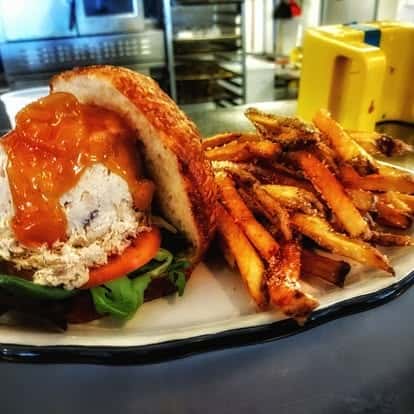Chicken Croissant (Online Brunch)