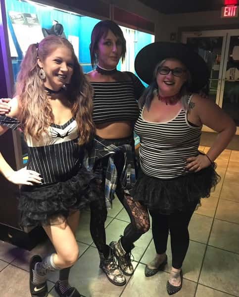 Park Avenue Billiards customers