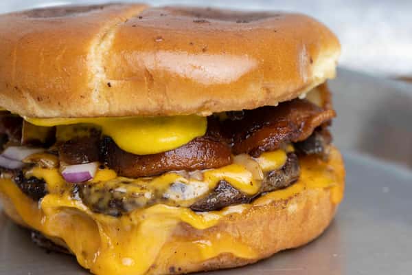 Bacon Chili Burger
