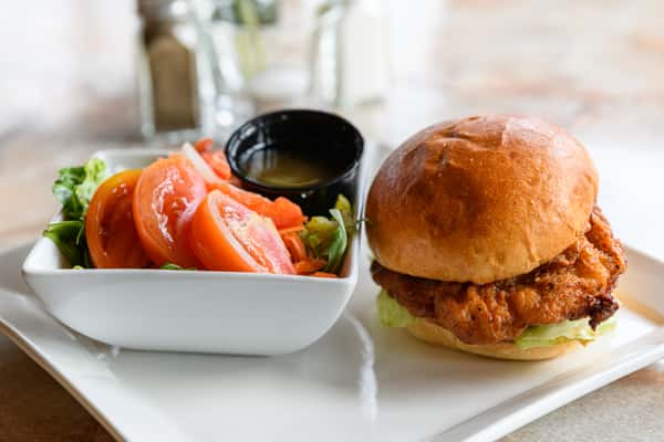 chicken sammy and salad pic