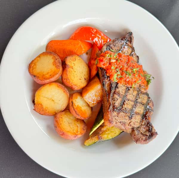 10 oz. Reserve Angus Striploin