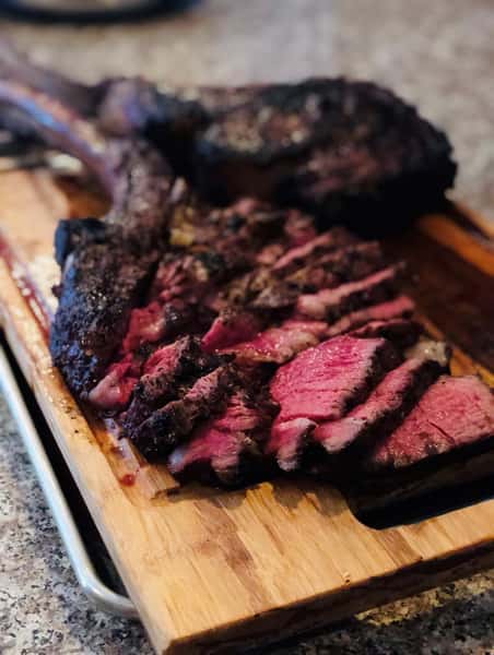 sliced cooked steak