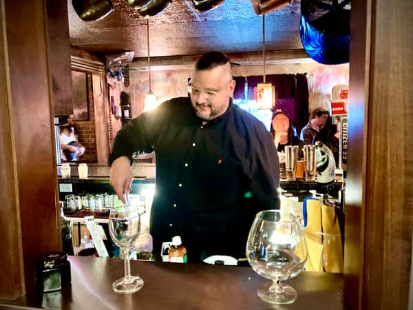 bartender