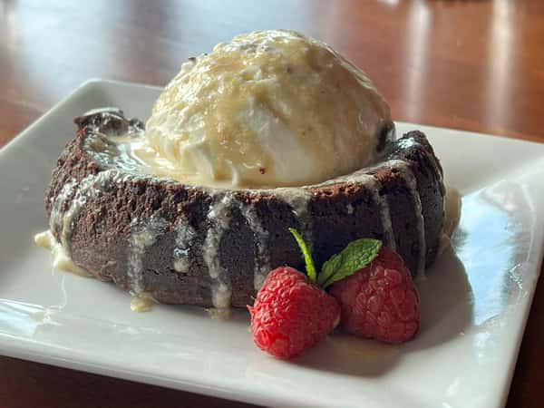 DARK CHOCOLATE LAVA CAKE
