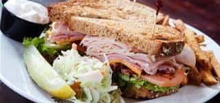sandwich with coleslaw