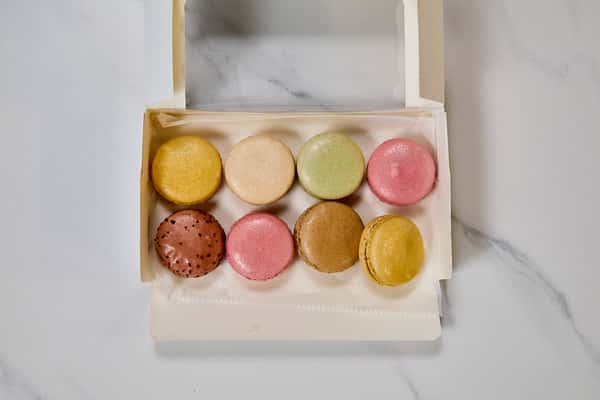 Macaron Box