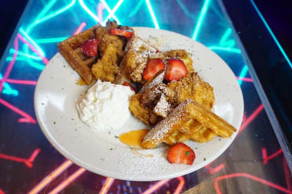 Chicken & Waffles