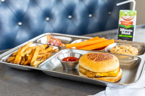 Cheeseburger*