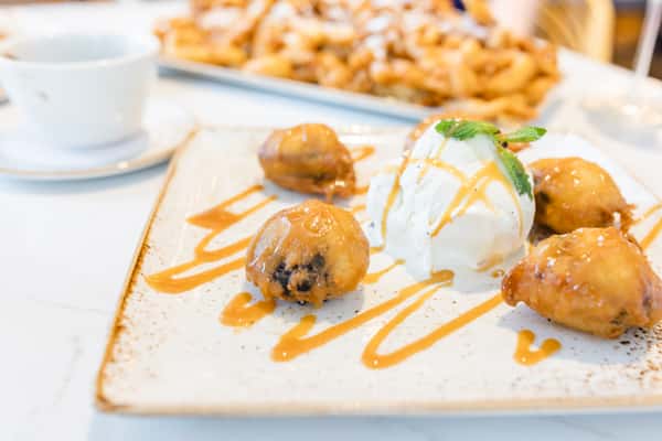 So'o's (Southern Fried Oreos)