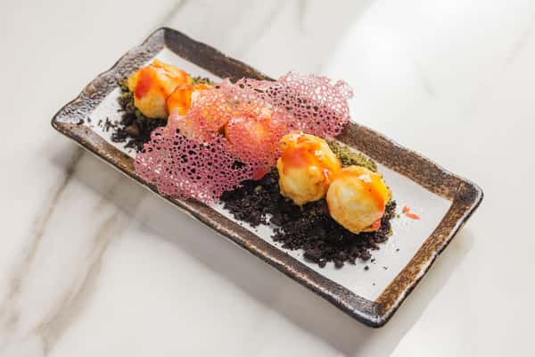 CRISPY TEMPURA WAGASHI