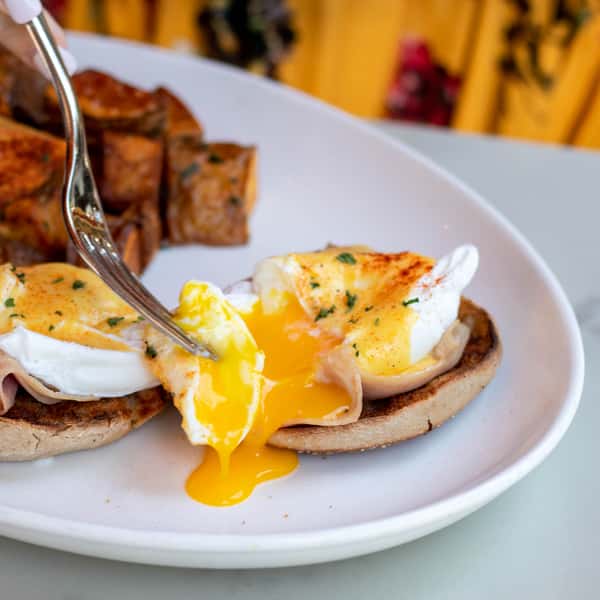 Eggs Benedict
