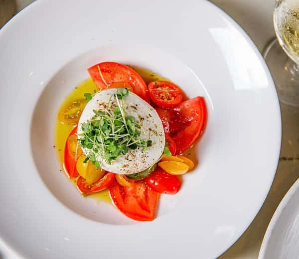 Burrata Caprese