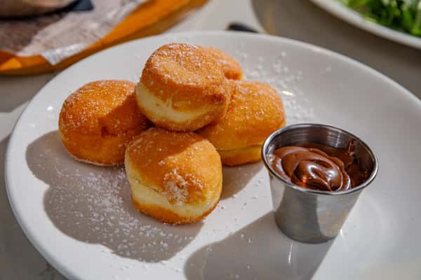 Bomboloni alla Nutella