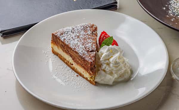TORTA DI FORMAGGIO ALLA NUTELLA
