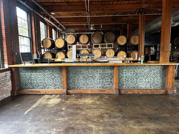 bar