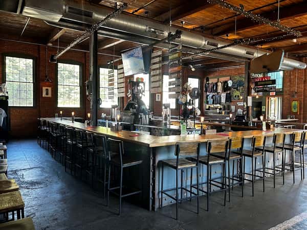 bar