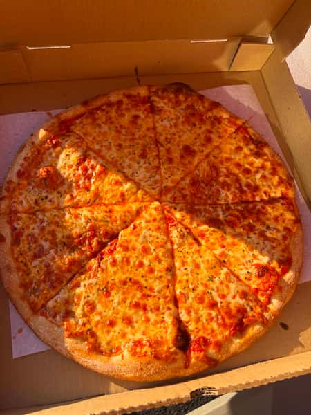 Plain Cheese Traditional Pizza