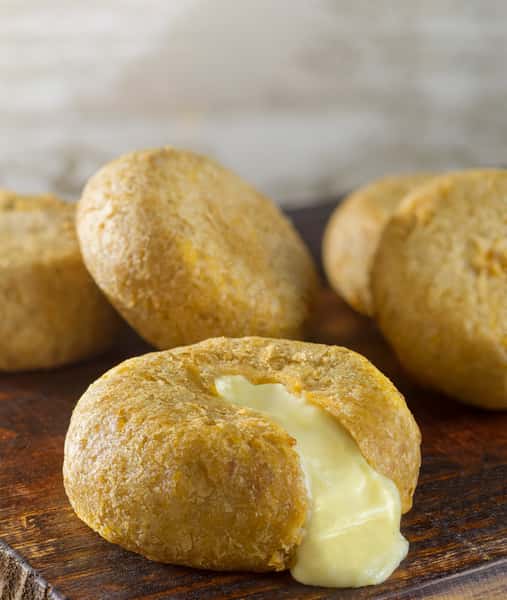 cheesy pan de yuca from Naturissimo Weston & Doral