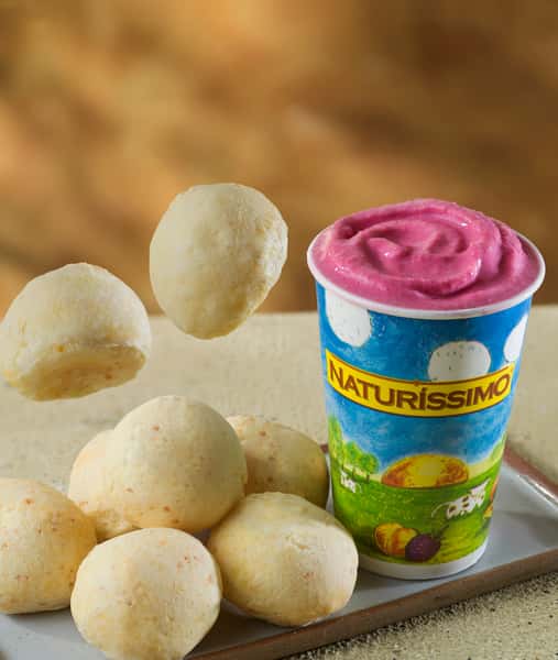 drinks and pan de yuca