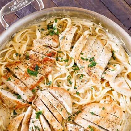 Chicken Fettuccini Alfredo