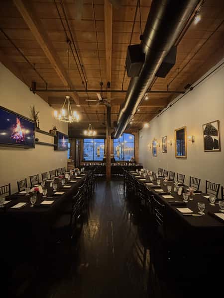 3V Function Room (1).JPG