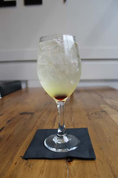 Limoncello Spritz Champagne Cocktail