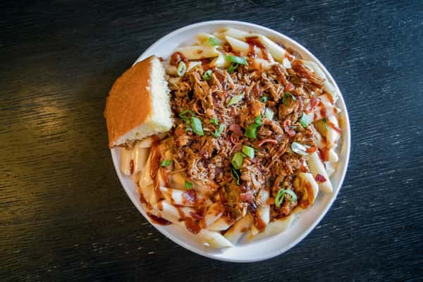 BBQ Pulled Pork Mac n' Cheese