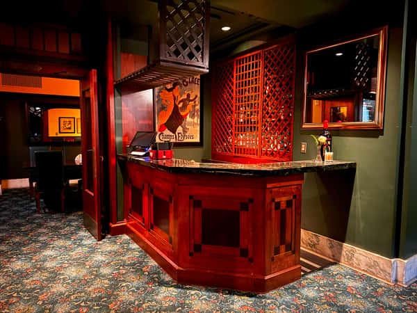 bar