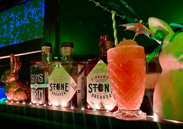 cocktail and liquor
